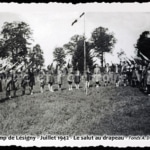 Camp de Lésigny - Juillet 1942 - Le salut du drapeau