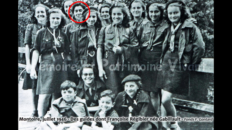 Montoire, juillet 1946. Groupe de guides.