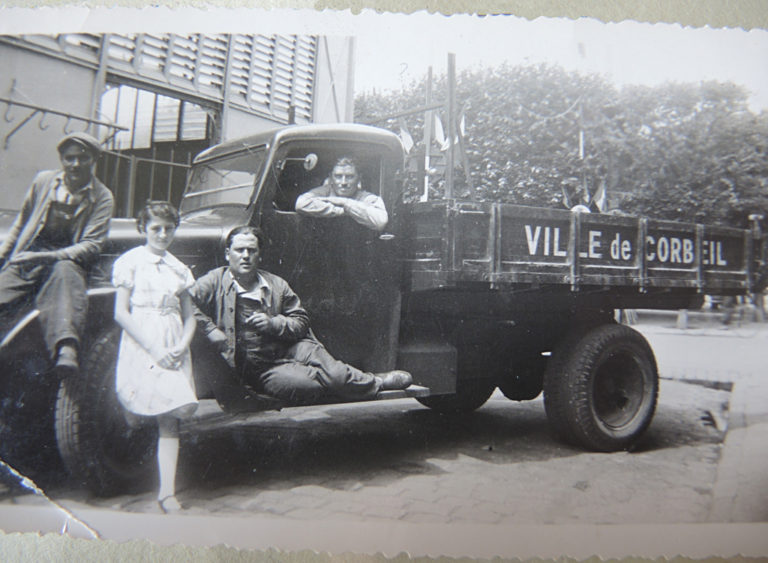 Camion de la ville de Corbeil avant guerre