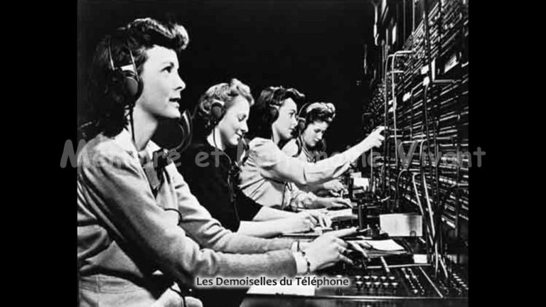 Opératrices PTT - Les Demoiselles du Téléphone