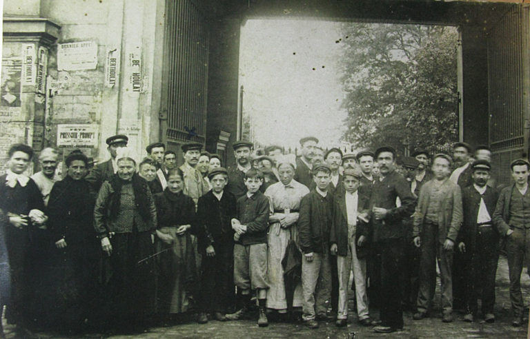 Personnel de la Papeterie Darblay à Corbeil-Essonnes