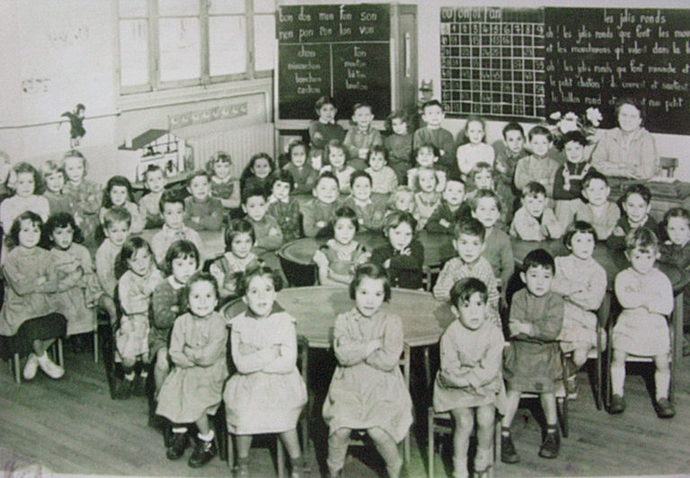 Photo de classe primaire autrefois à Corbeil