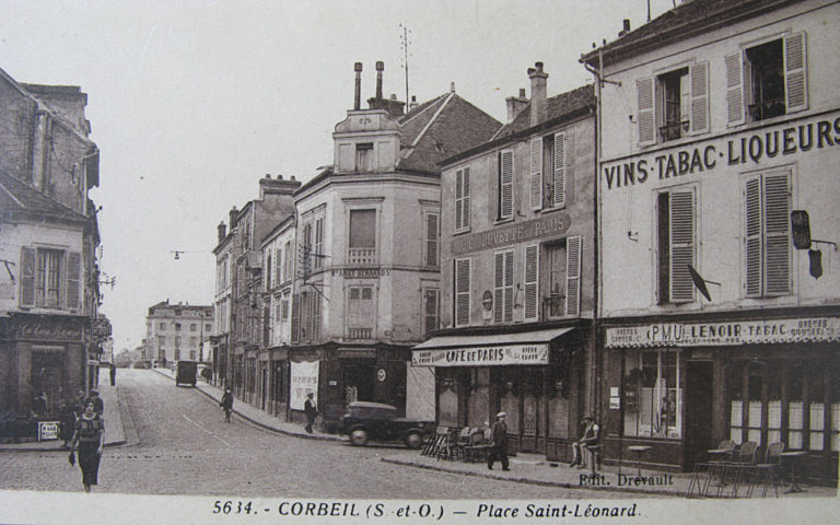Place Saint-Léonard avant la guerre à Corbeil - Seine et Oise